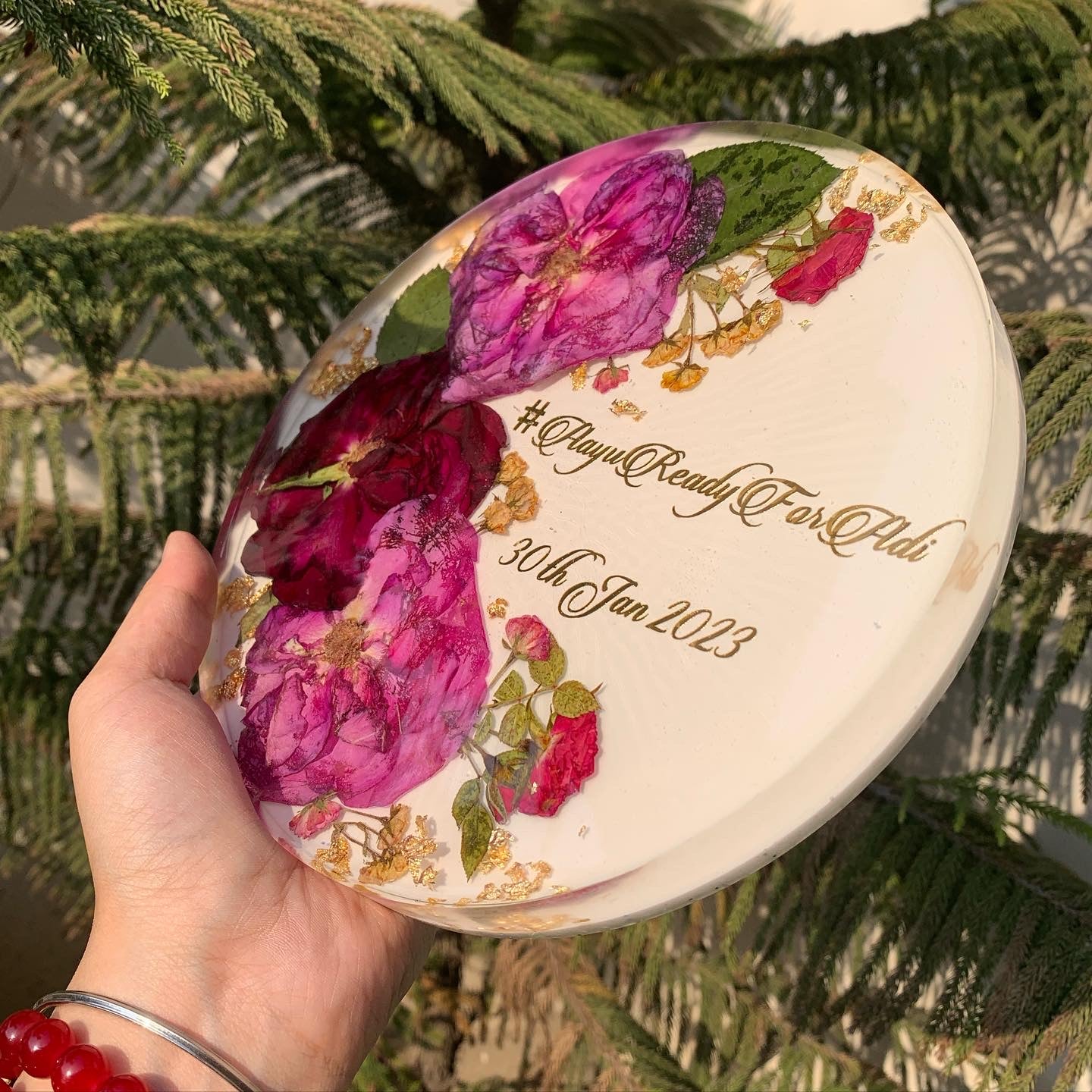 Blooms of Love: Wedding Garland Frame (8")