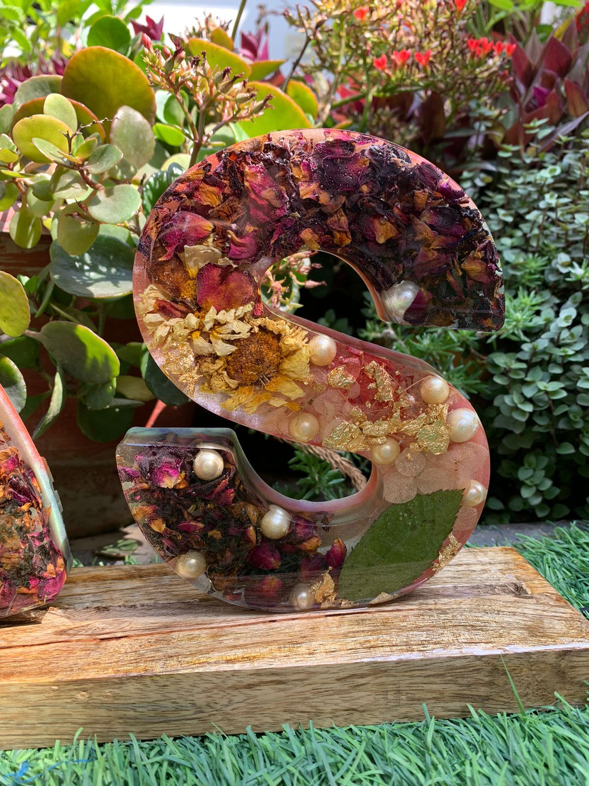 Luminous Love: LED Monogram Lamp with Wedding Garland Blooms