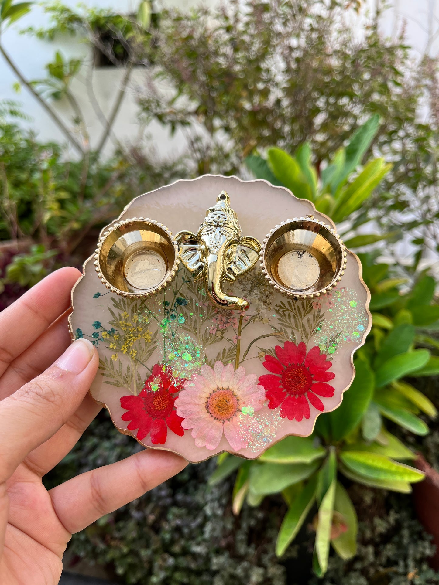 Petite Floral Pooja Platter - Gardenia