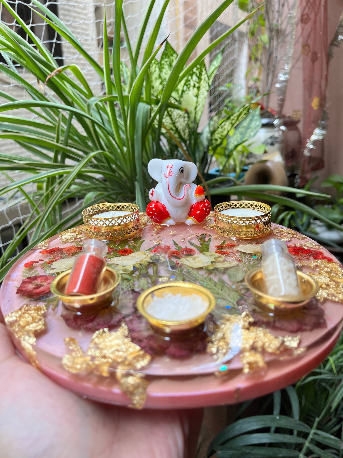 8 inches Ganesha Platter - Rose Garden